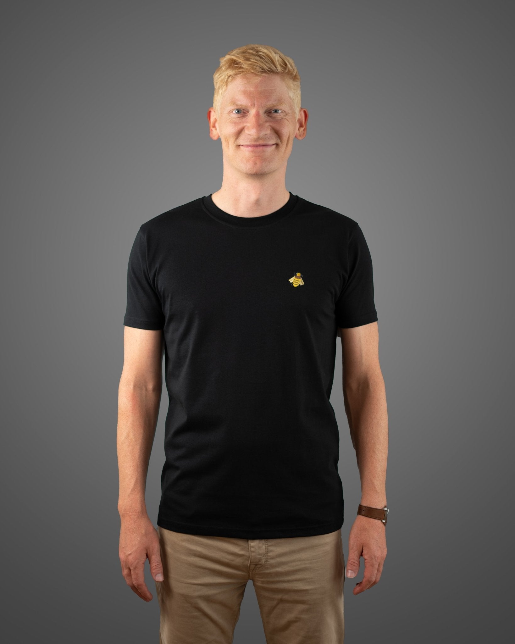 Minimalist T-shirt, Black, Men - NaturalGlobe.org