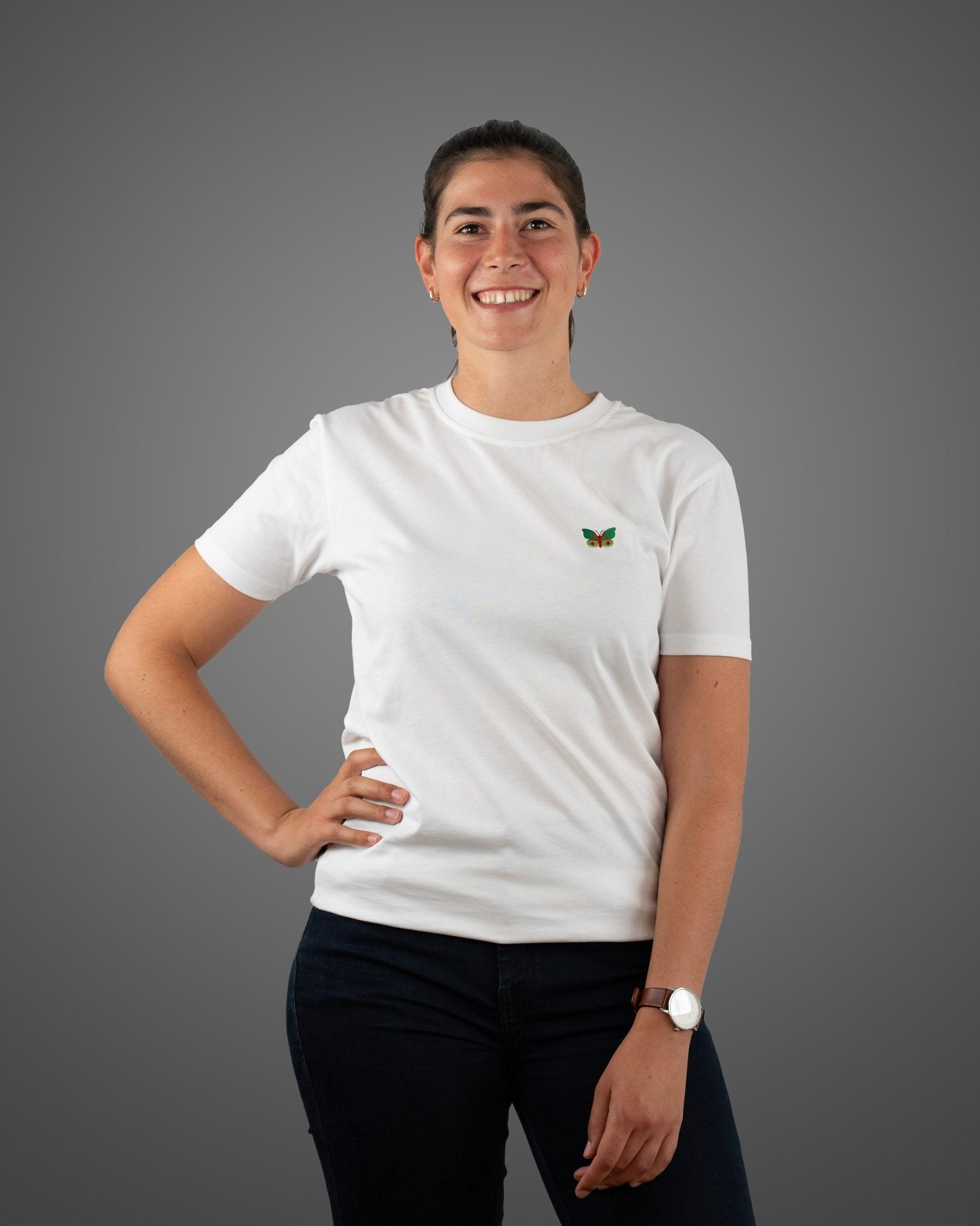 Minimalist T-shirt, White, Women - NaturalGlobe.org